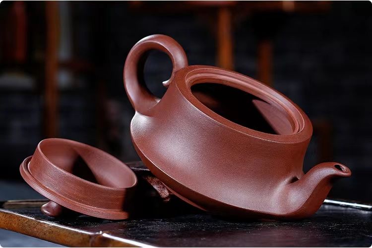 Yixing Original Mineral Handcrafted Purple Clay Teapot