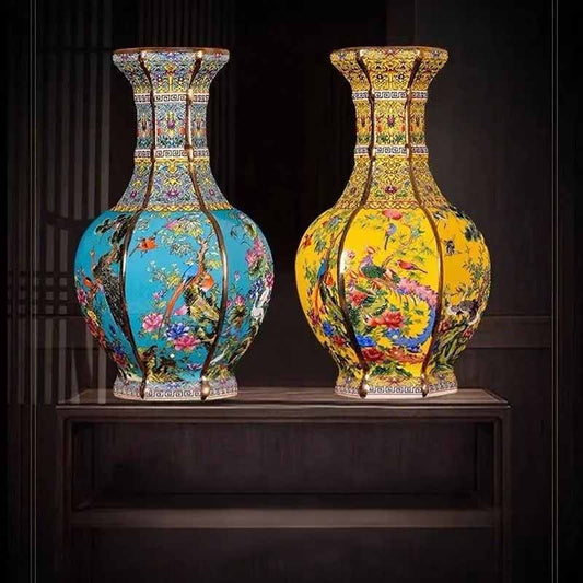 Handcrafted Imitation Qianlong Enamel Chinese Ceramic Vase
