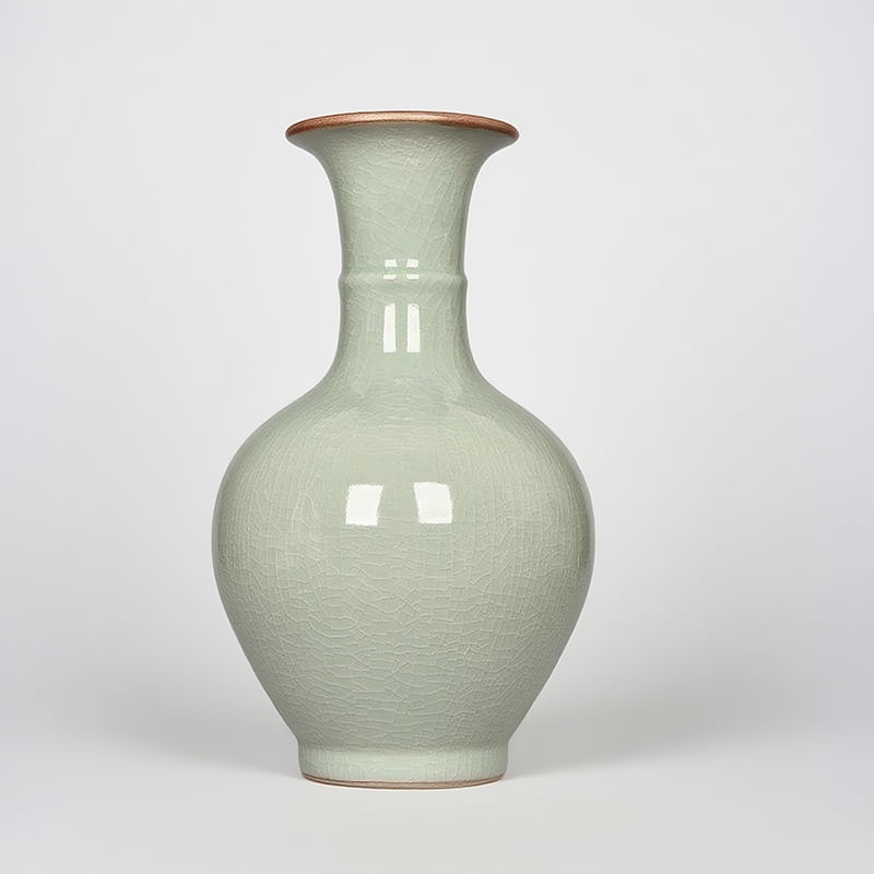 Jingdezhen Celadon Vase Ice-Crackle Pattern
